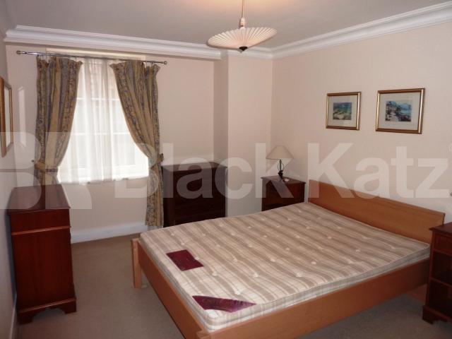 			NEW INSTRUCTION-GOOD FOR 4 SHARERS!, 3 Bedroom, 1 bath, 1 reception Flat			 Harewood Avenue, MARYLEBONE